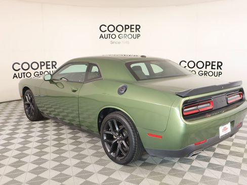 Used 2022 Dodge Challenger SXT w/ Blacktop Package image 20