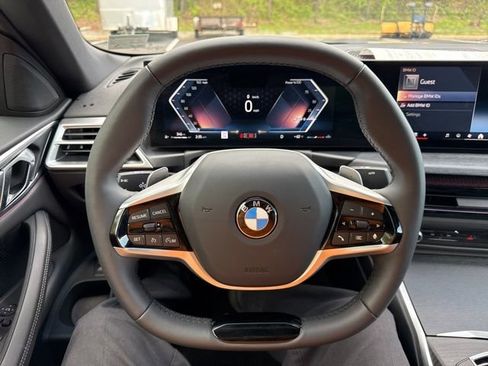 Used 2025 BMW 430i Convertible w/ Premium Package image 16