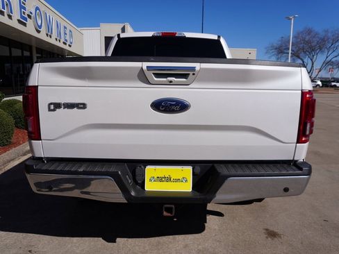 Used 2016 Ford F150 Lariat w/ Equipment Group 502A Luxury image 5