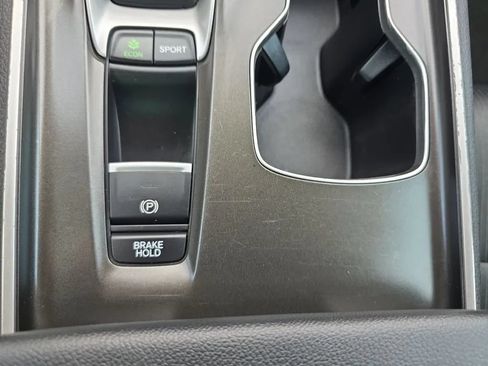 Used 2021 Honda Accord Sport image 38