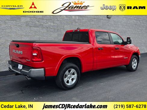 Used 2025 RAM 1500 Big Horn AWD/4WD image 5