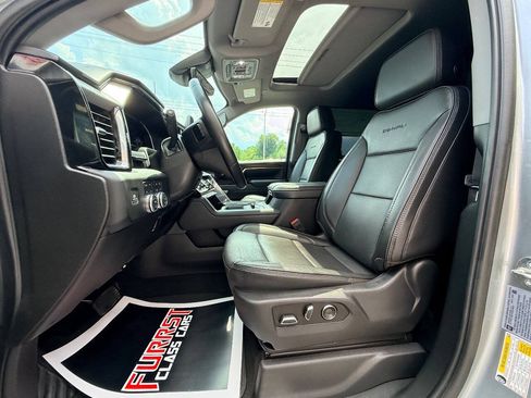 Used 2024 GMC Sierra 2500 Denali w/ Denali Reserve Package AWD/4WD image 25