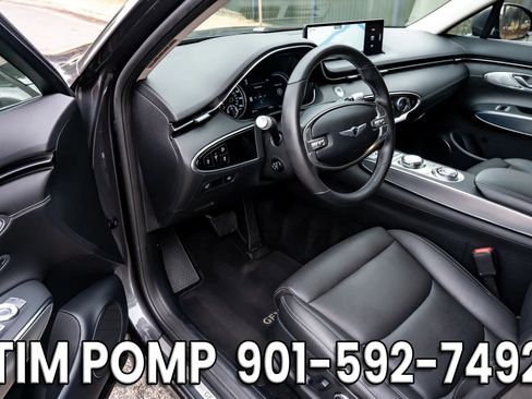 Used 2023 Genesis GV70 2.5T w/ Select Package image 10