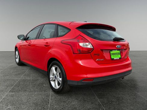 Used 2013 Ford Focus SE FWD image 4
