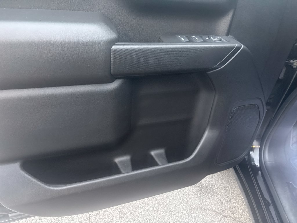 Used 2024 GMC Sierra 1500 Pro w/ Graphite Edition AWD/4WD image 15