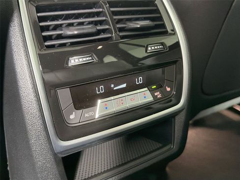 New 2026 BMW X5 xDrive40i AWD/4WD image 25