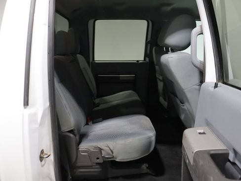 Used 2016 Ford F250 XLT w/ XLT Value Package AWD/4WD image 20