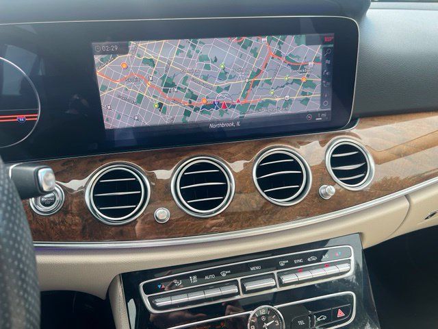 Certified 2018 Mercedes-Benz E 300 4MATIC image 13