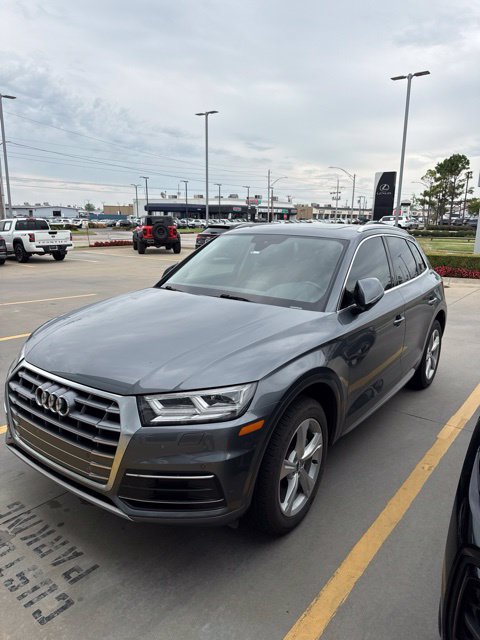 Used 2020 Audi Q5 2.0T Premium Plus w/ Premium Plus Package AWD/4WD image 10