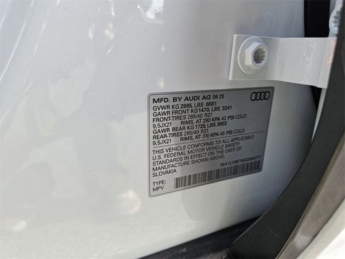 New 2025 Audi Q7 3.0T Premium Plus image 28