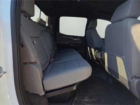 New 2026 GMC Sierra 1500 SLT w/ SLT Premium Plus Package image 14