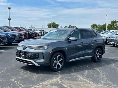 New 2025 Volkswagen Tiguan SE