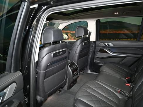 Used 2024 BMW X7 xDrive40i w/ Premium Package AWD/4WD image 55