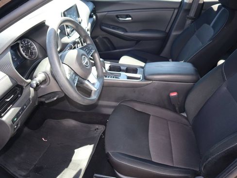 Certified 2025 Nissan Sentra SV FWD image 15