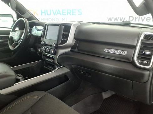 Used 2022 RAM 1500 Big Horn AWD/4WD image 23