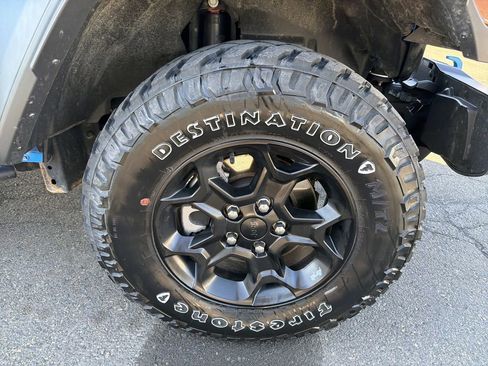 Used 2023 Jeep Wrangler Unlimited w/ Cold Weather Group image 34