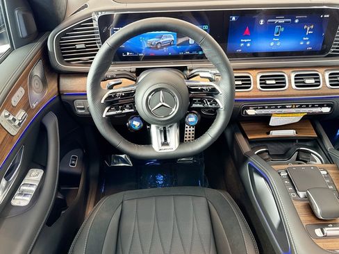 New 2026 Mercedes-Benz GLS 63 AMG 4MATIC image 20