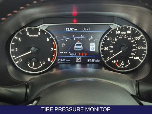 Used 2024 Nissan Altima 2.5 SR w/ SR Premium Package FWD image 21