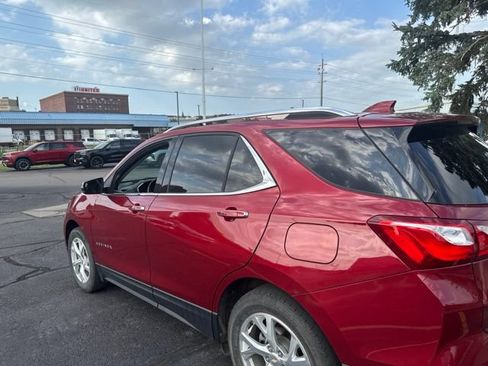 Used 2020 Chevrolet Equinox Premier AWD/4WD image 7