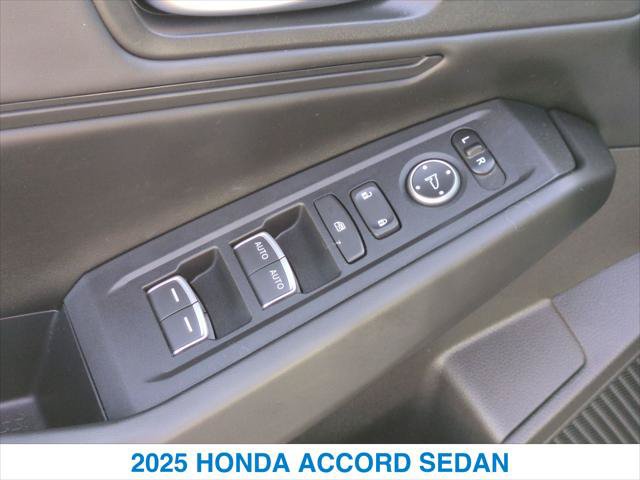 Certified 2025 Honda Accord SE image 13
