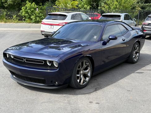 Used 2015 Dodge Challenger R/T Plus RWD image 4