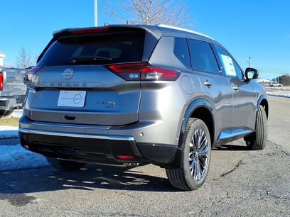 New 2026 Nissan Rogue Platinum w/ Tech Package
