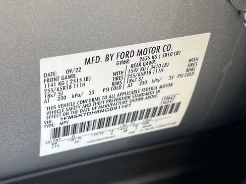 Certified 2022 Ford Explorer XLT w/ Equipment Group 202A image 32