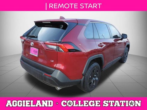 Used 2023 Toyota RAV4 LE FWD image 4