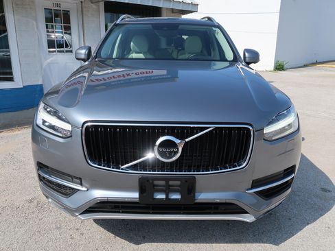 Used 2017 Volvo XC90 T6 Momentum w/ Vision Package AWD/4WD image 49