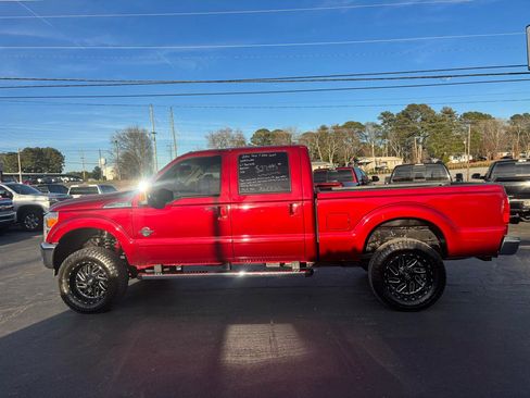 Used 2016 Ford F250 Lariat w/ Chrome Package image 9