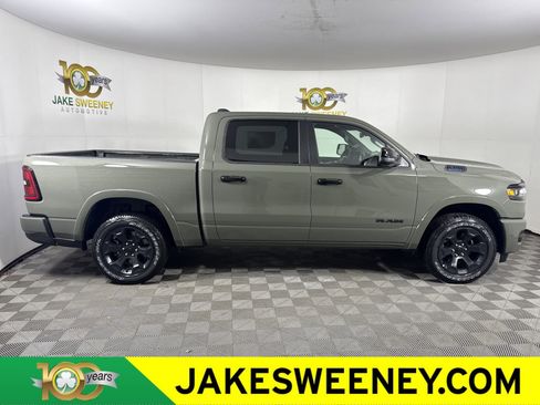 New 2026 RAM 1500 Big Horn AWD/4WD image 11