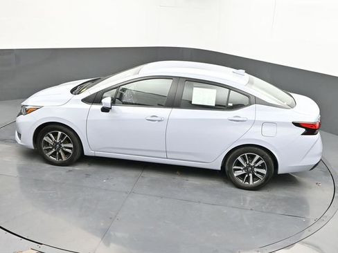 Used 2025 Nissan Versa SV image 36