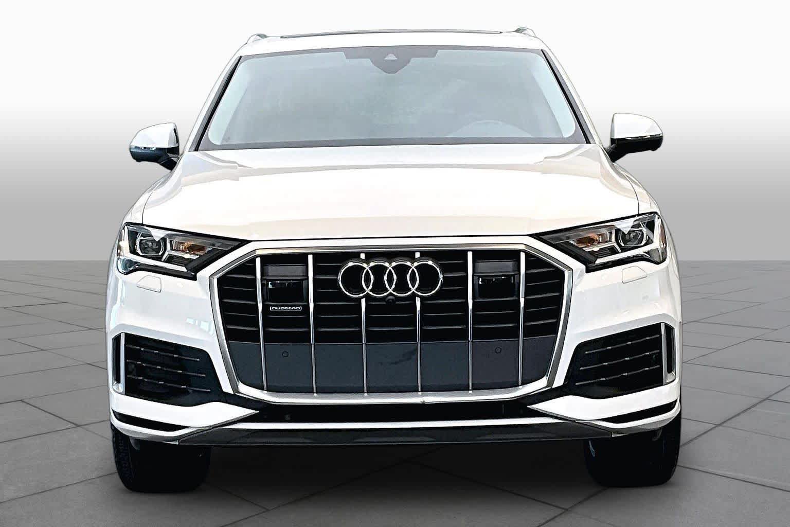 Used 2023 Audi Q7 2.0T Premium AWD/4WD image 3