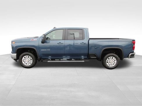 New 2026 Chevrolet Silverado 3500 LT w/ True North Edition AWD/4WD image 3