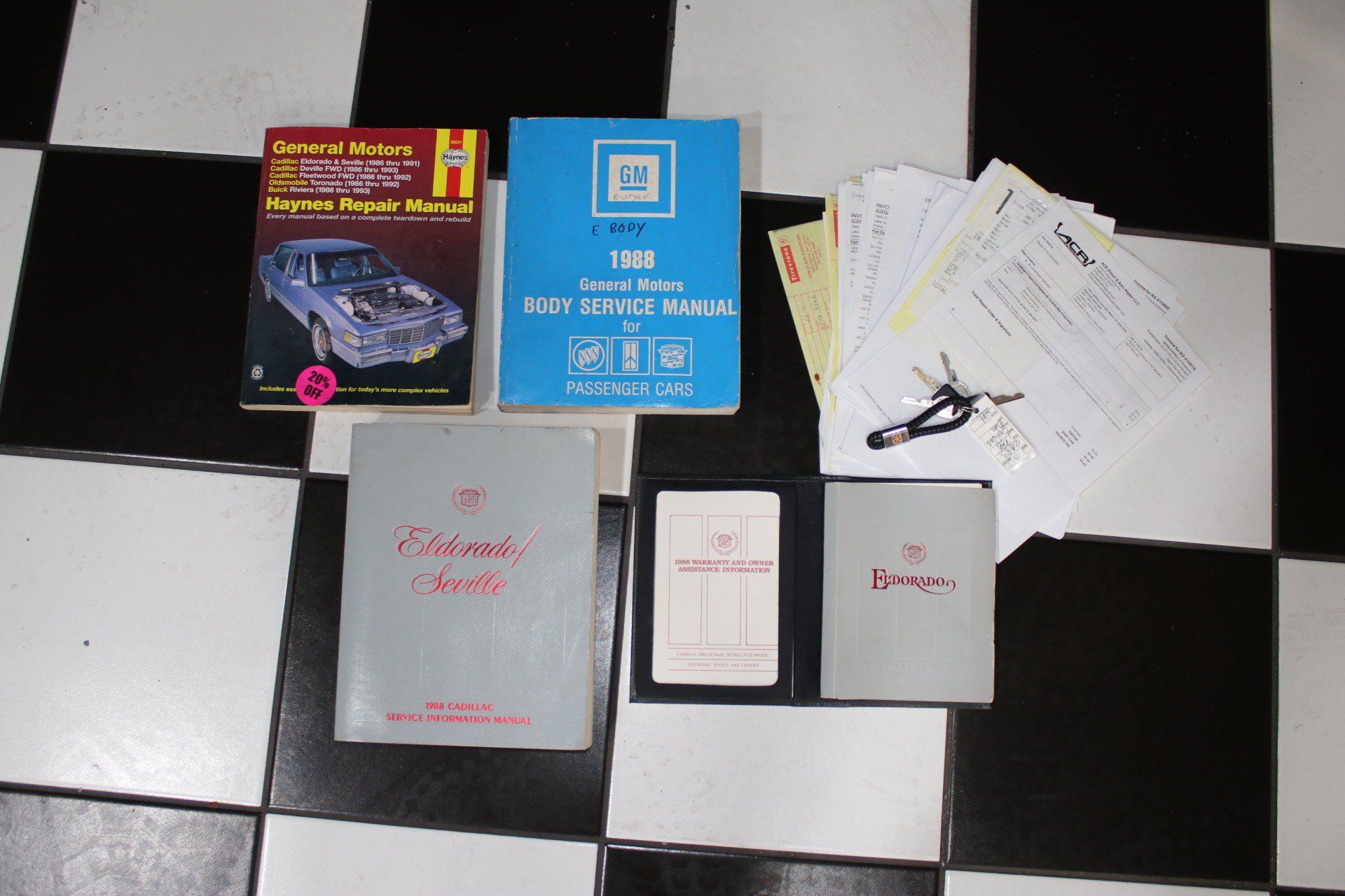 Used 1988 Cadillac Eldorado Coupe FWD image 71
