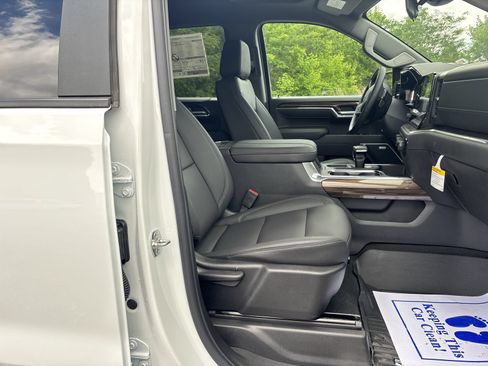 New 2026 Chevrolet Silverado 1500 LT Trail Boss w/ Convenience Package II AWD/4WD image 26