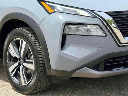 Used 2023 Nissan Rogue SL AWD/4WD image 4