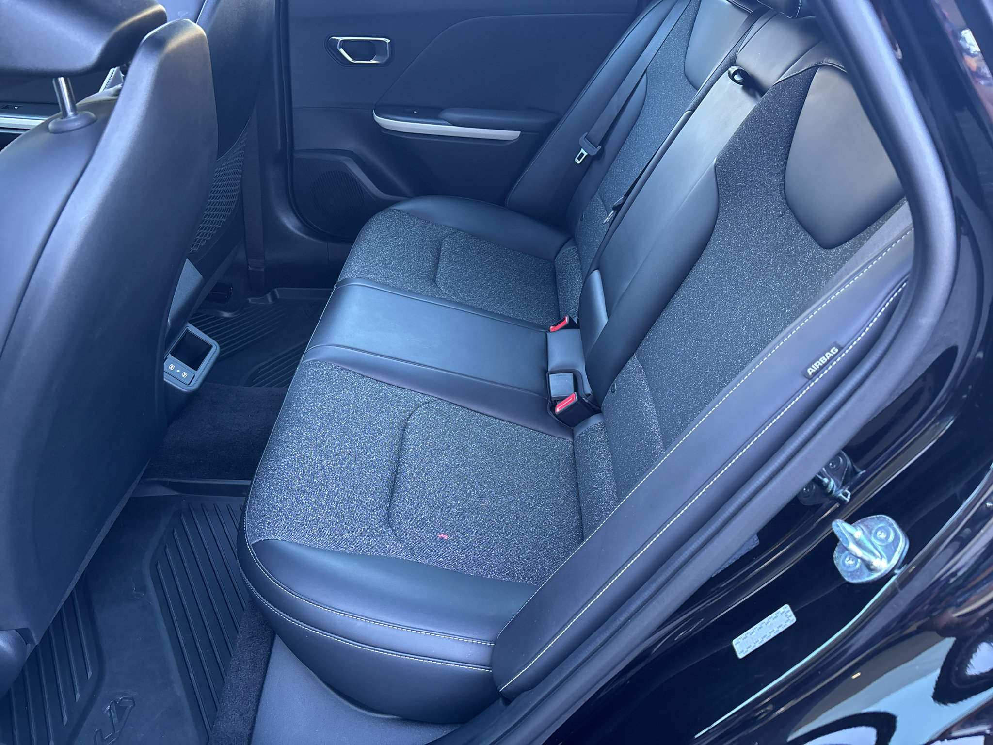 Used 2025 Kia K4 GT-Line w/ GT-Line Sunroof Package FWD image 26