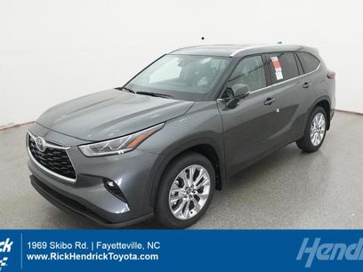 New 2025 Toyota Highlander Limited