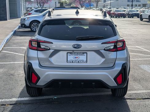 Used 2025 Subaru Crosstrek 2.5i Premium w/ Crosstrek Mirror Package AWD/4WD image 4