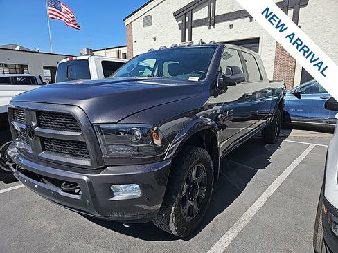 Used 2016 RAM 2500 Laramie w/ Sport Appearance Group AWD/4WD image 2