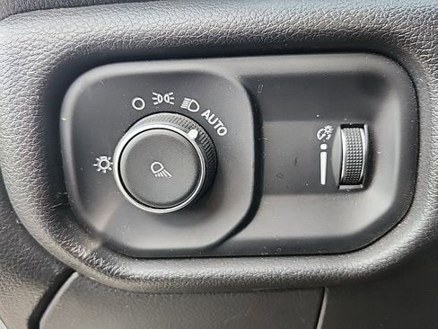 Certified 2023 RAM 2500 Tradesman w/ Towing Technology Group image 29