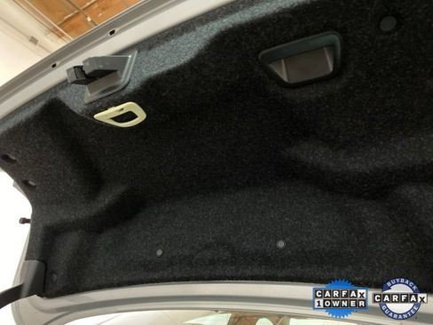 Used 2025 Volvo S60 B5 Core image 8