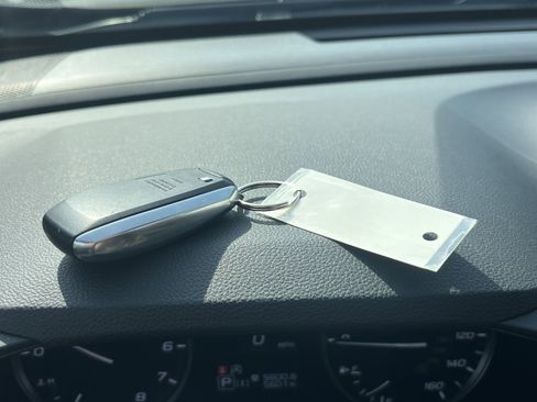 Used 2025 Subaru Crosstrek 2.5i Sport image 32