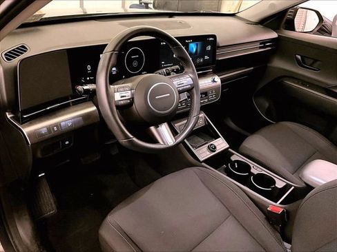 Used 2024 Hyundai Kona SEL w/ Convenience Package AWD/4WD image 12
