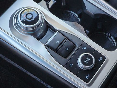 Used 2020 Ford Explorer ST w/ Premium Technology Package AWD/4WD image 16
