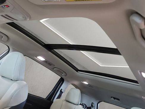 New 2026 Subaru Ascent Limited image 38