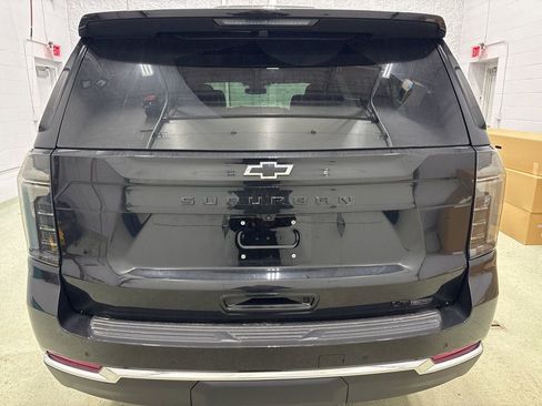 New 2026 Chevrolet Suburban LT w/ Comfort Package image 5