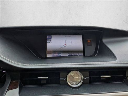 Used 2013 Lexus ES 350 w/ Luxury Pkg FWD image 15