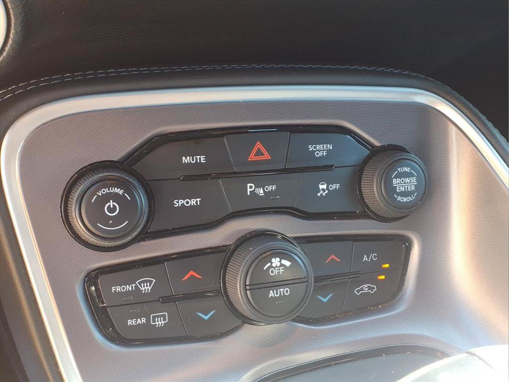 Certified 2019 Dodge Challenger GT w/ Blacktop Package RWD image 6